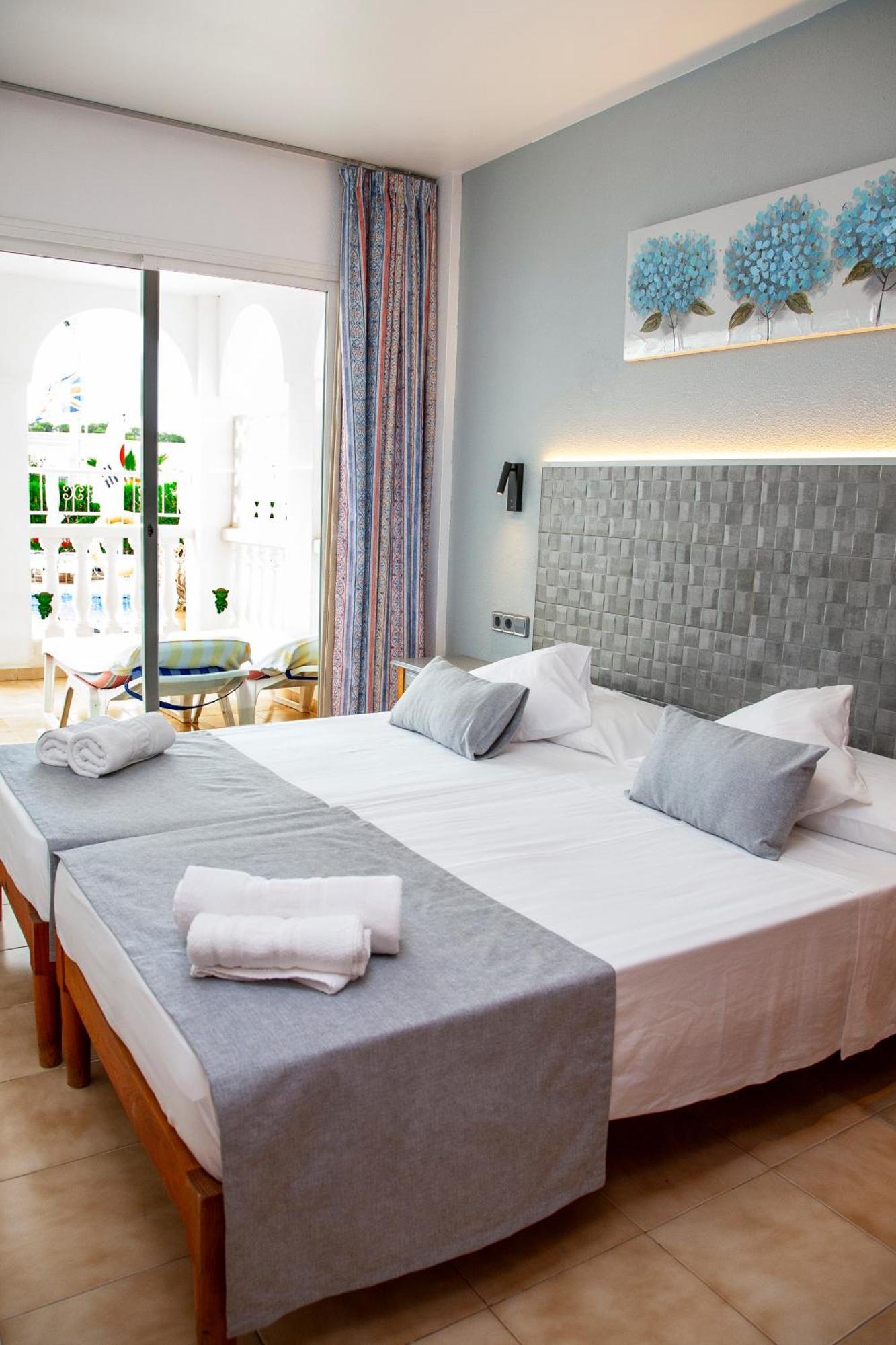 Atalaya Bosque Apartamentos Peguera Dış mekan fotoğraf